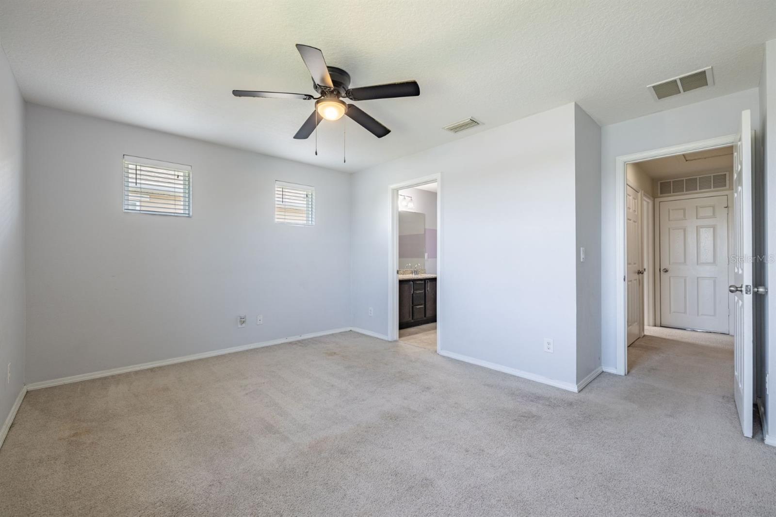 Listing photo id 11 for 4743 Somerset Hill Lane