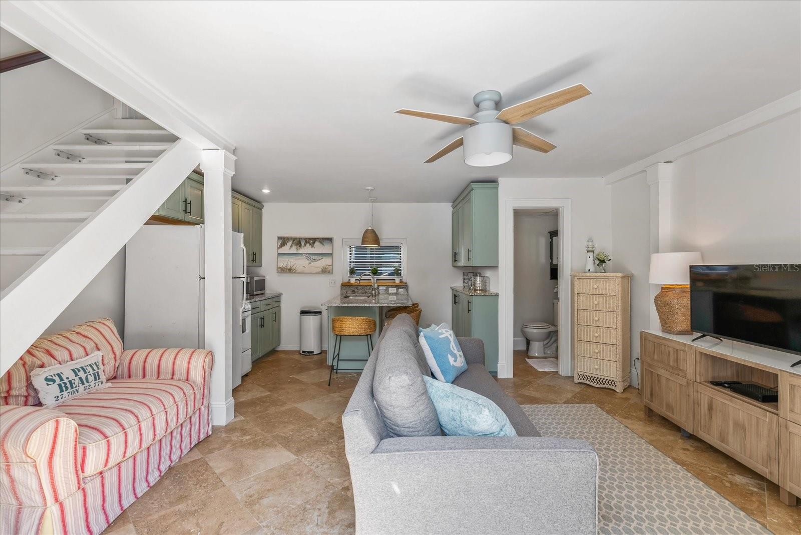 Image 40 of 64 For 235 10th Avenue Ne