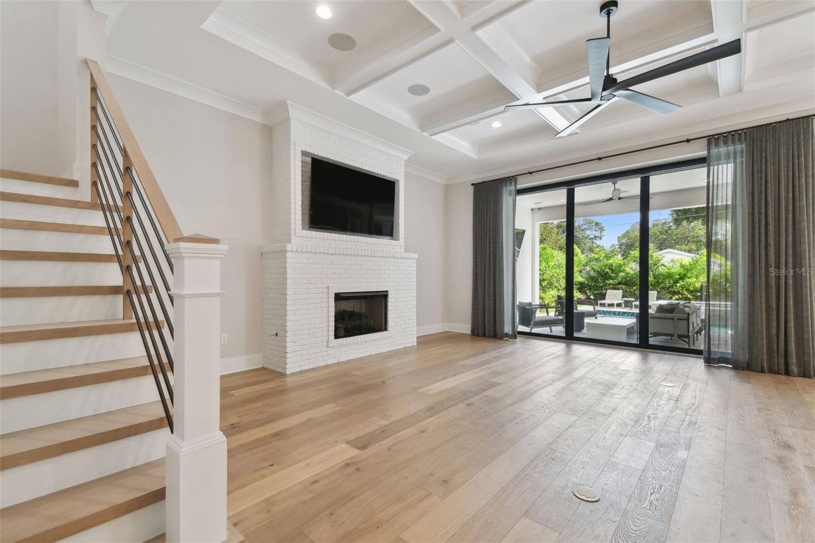 Image 13 of 67 For 4109 Inman Avenue