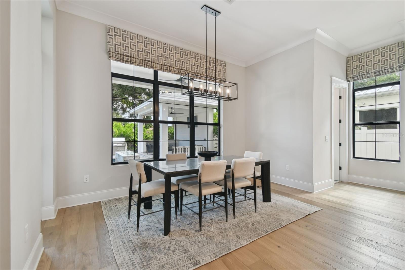 Image 16 of 67 For 4109 Inman Avenue