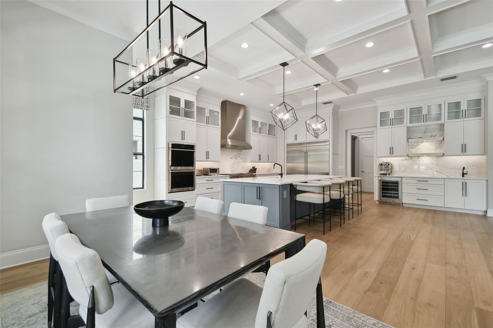 Image 18 of 67 For 4109 Inman Avenue
