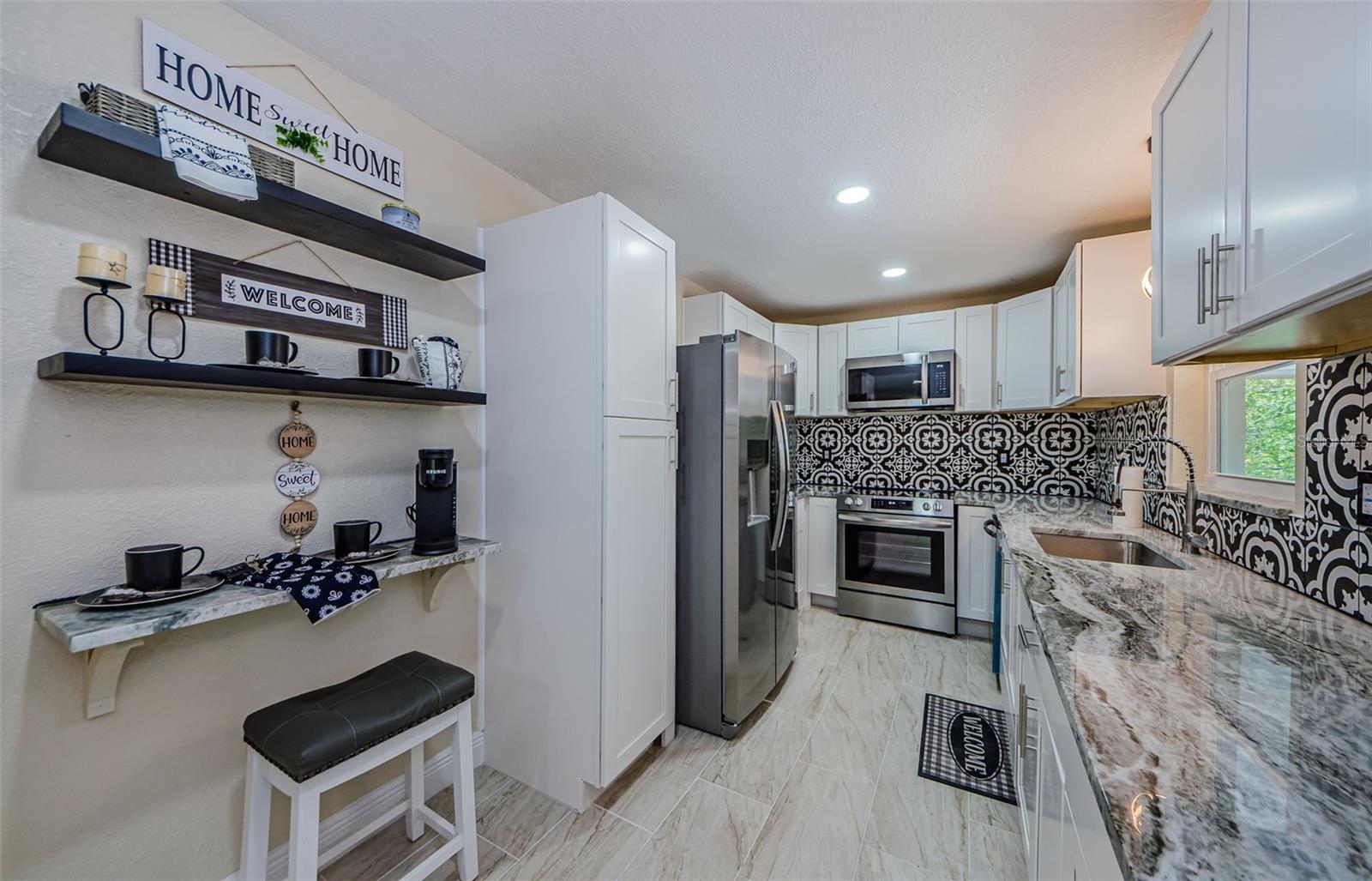 Image 12 of 52 For 7332 Janczlik Dr