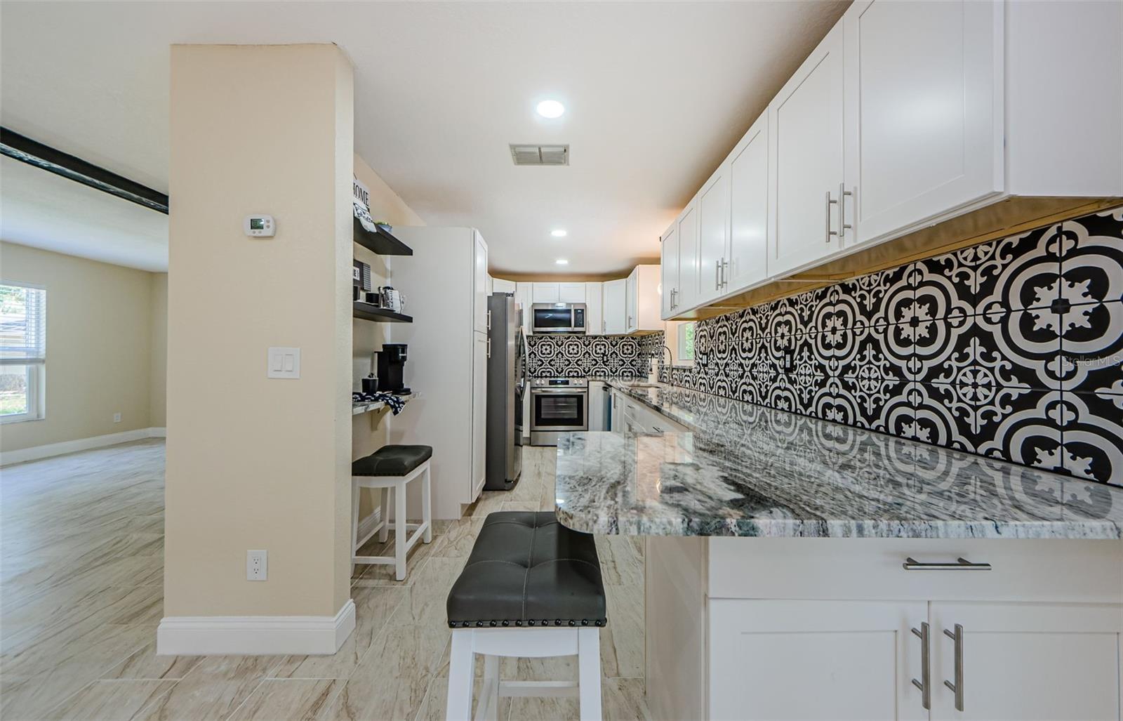 Image 14 of 52 For 7332 Janczlik Dr