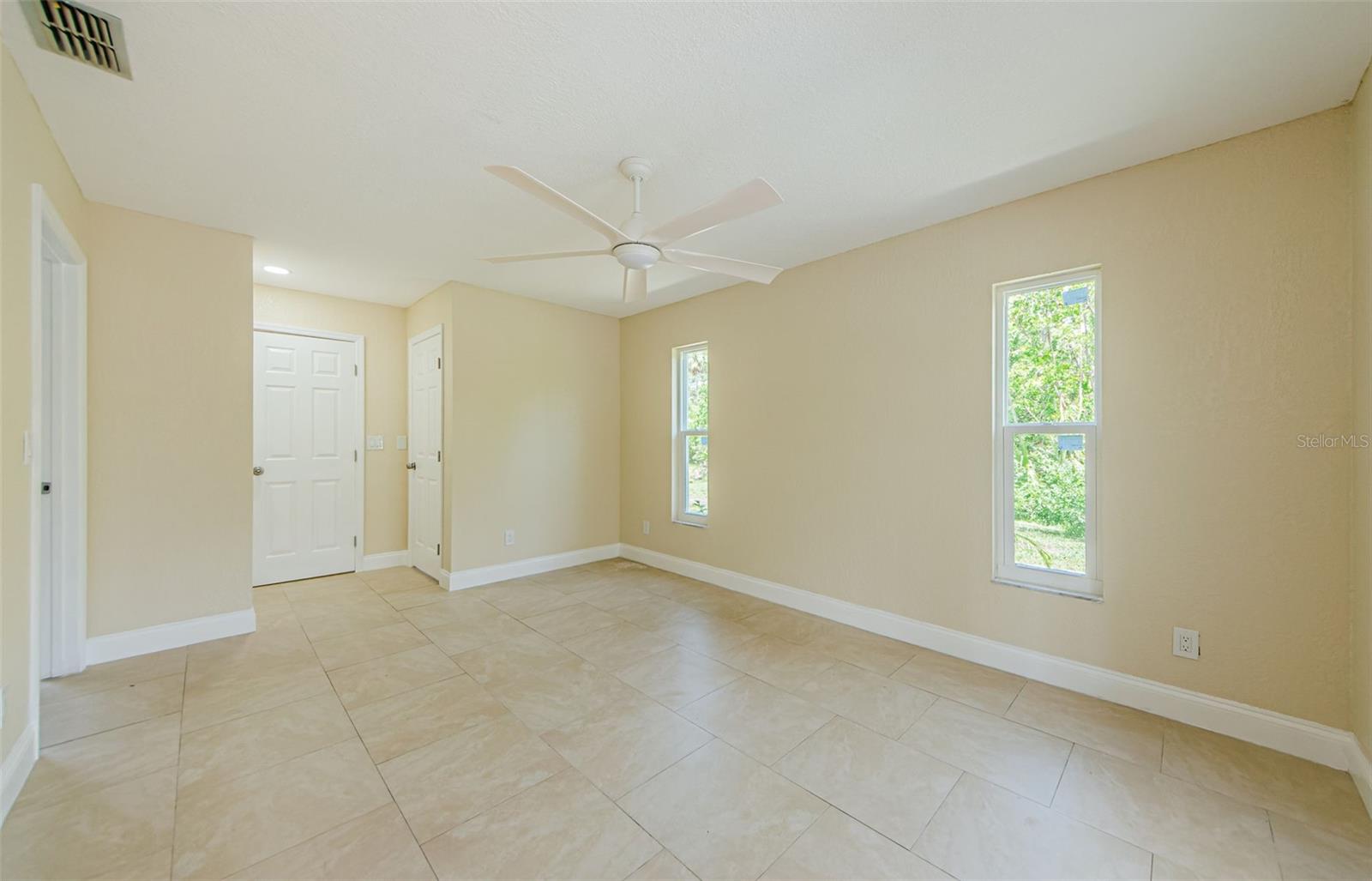 Image 20 of 52 For 7332 Janczlik Dr