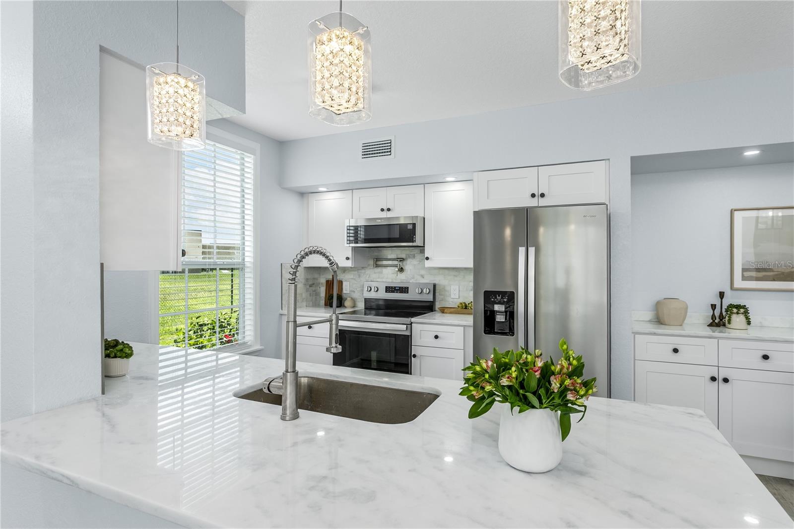 Image 4 of 35 For 10520 White Lake Court 10520