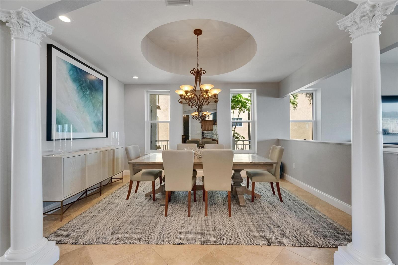 Listing photo id 16 for 6418 Bright Bay Court