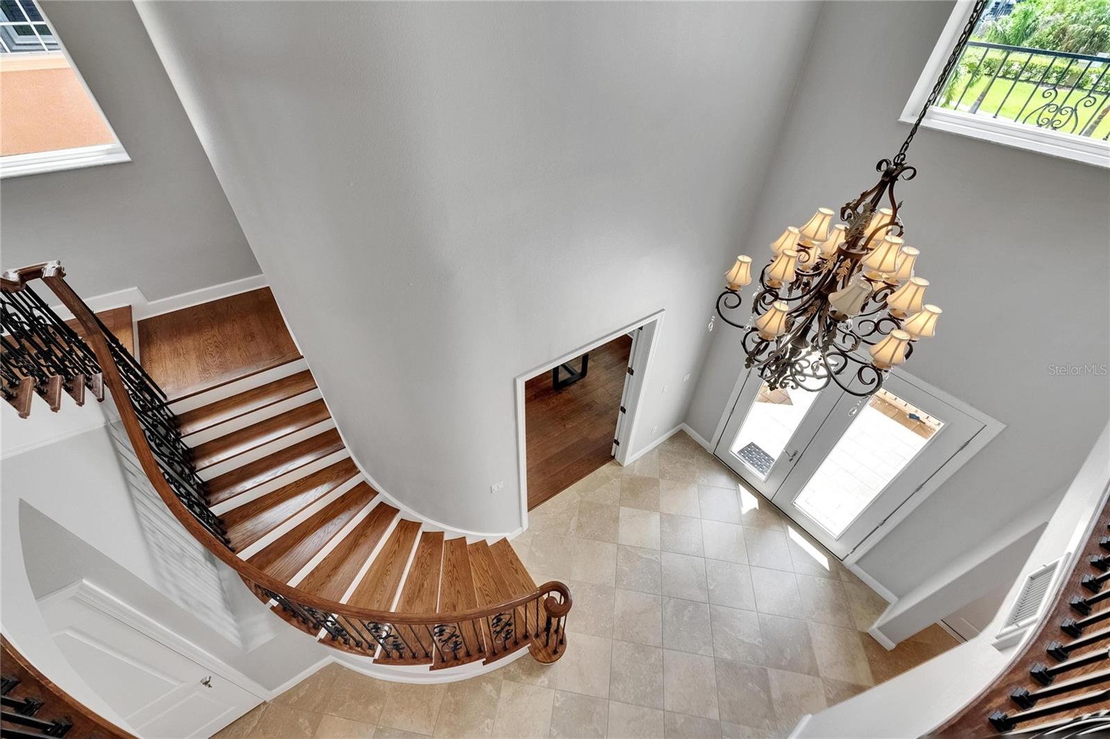 Listing photo id 24 for 6418 Bright Bay Court