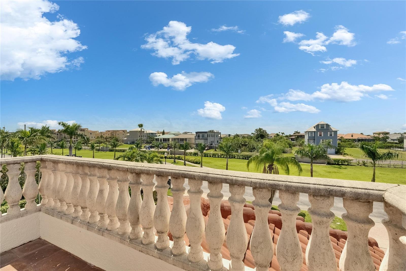Listing photo id 54 for 6418 Bright Bay Court