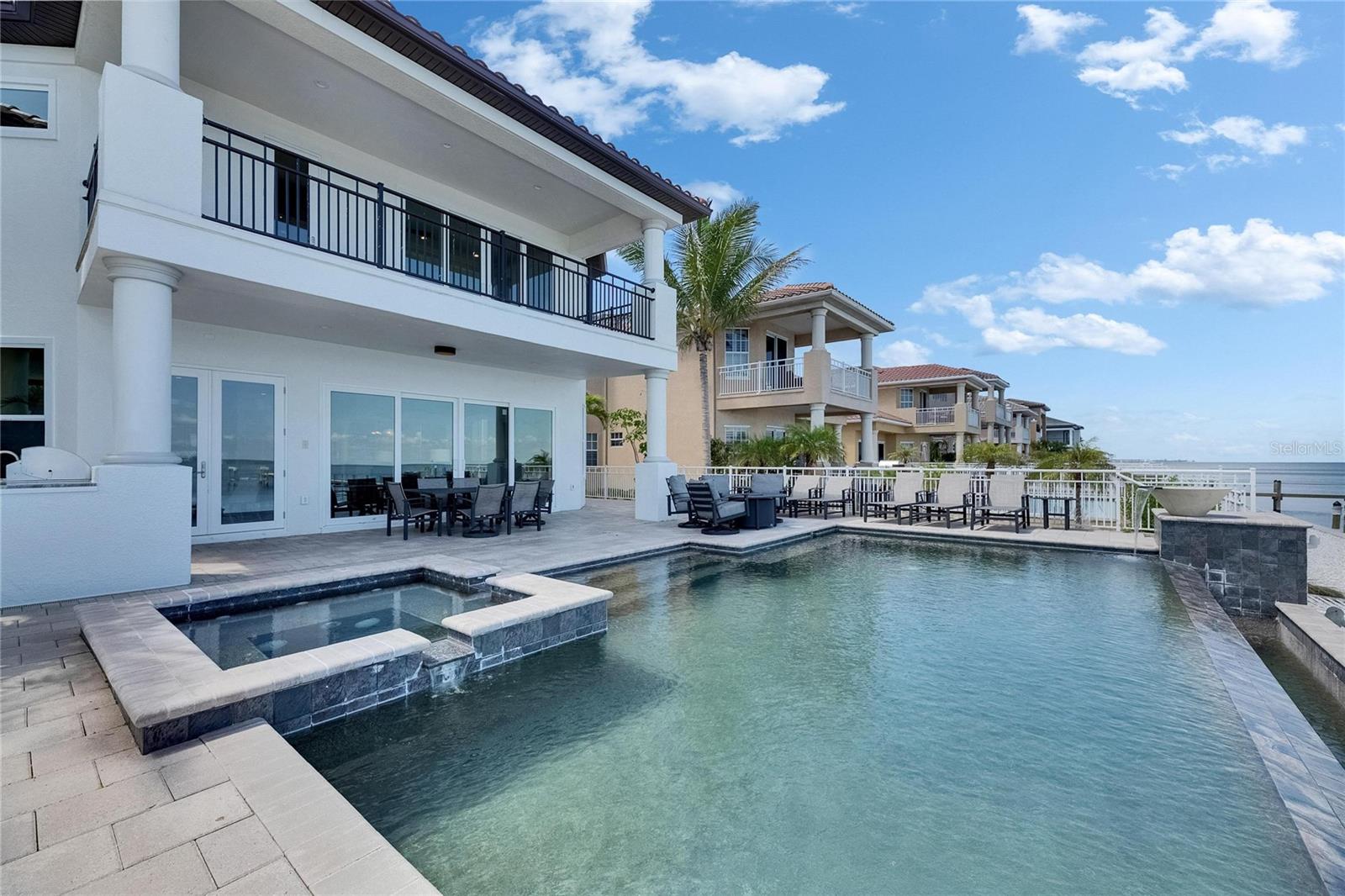 Listing photo id 63 for 6418 Bright Bay Court