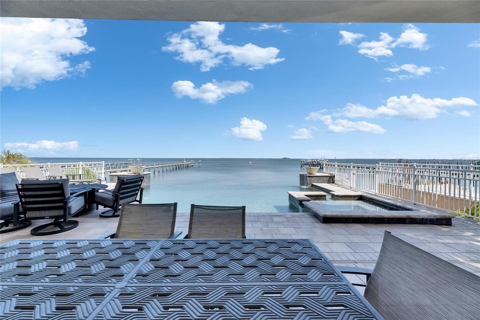 Listing photo id 65 for 6418 Bright Bay Court