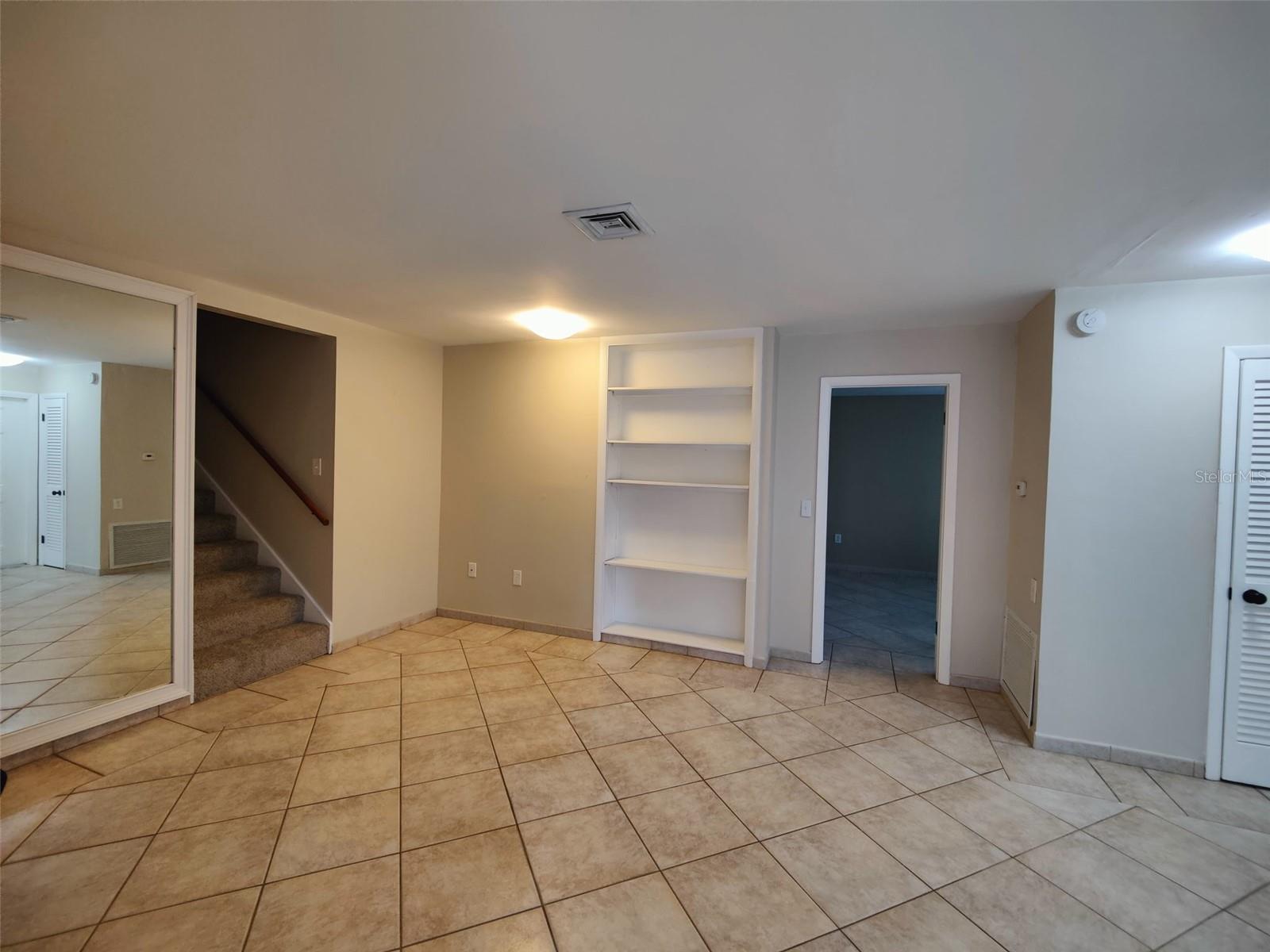 Image 10 of 24 For 6214 Dewdrop Way 621