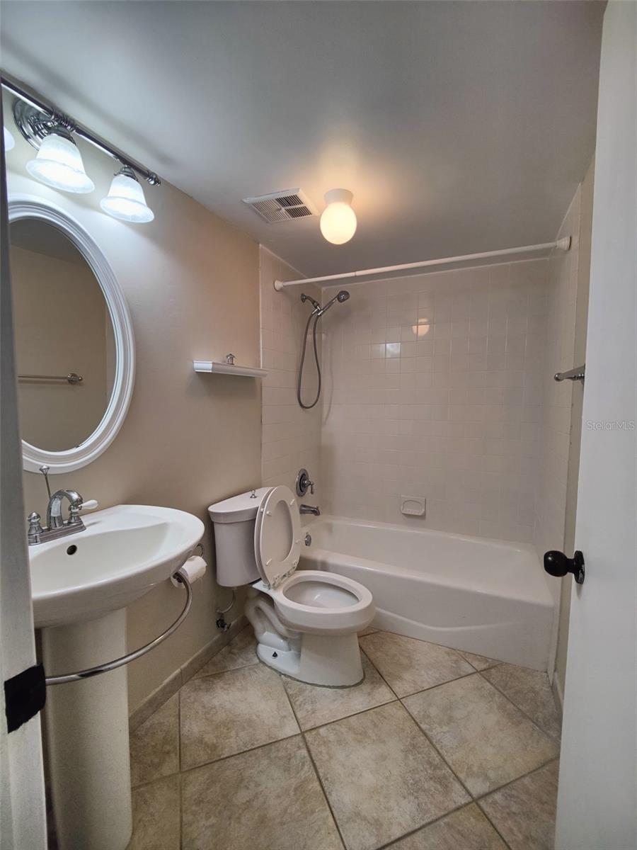Image 24 of 24 For 6214 Dewdrop Way 621