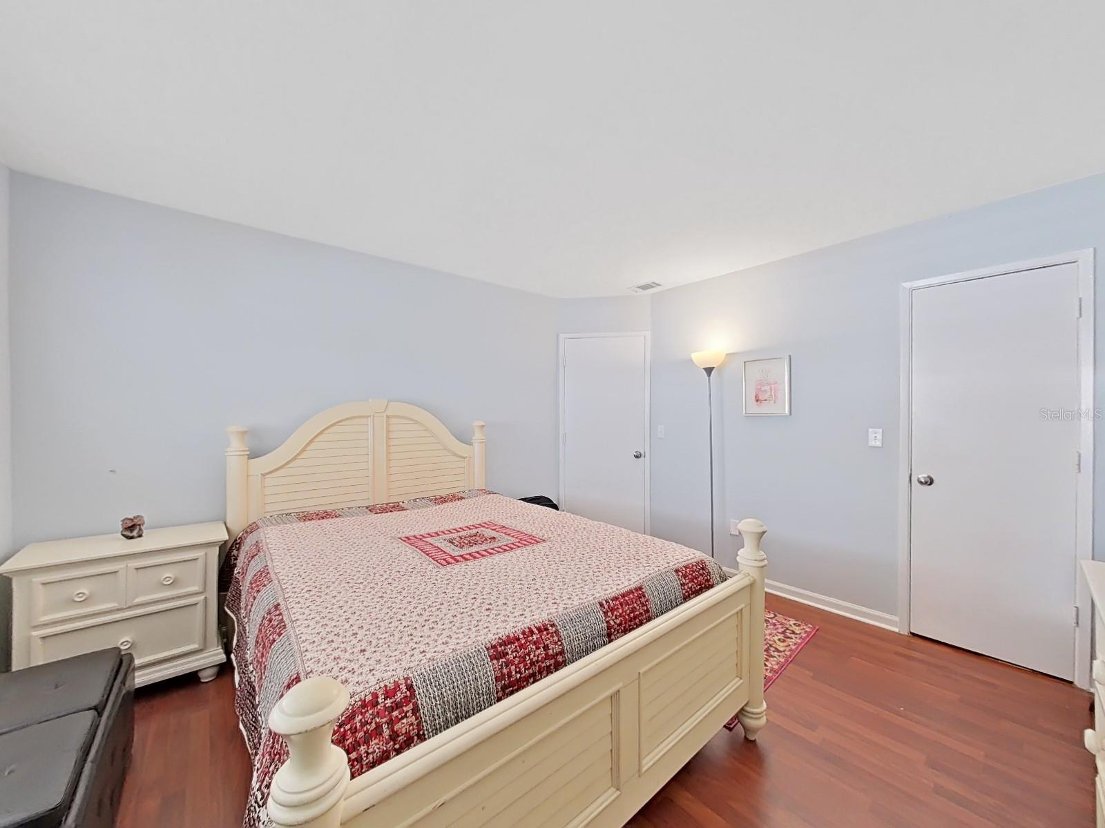 Image 11 of 28 For 1921 58th Avenue N 15