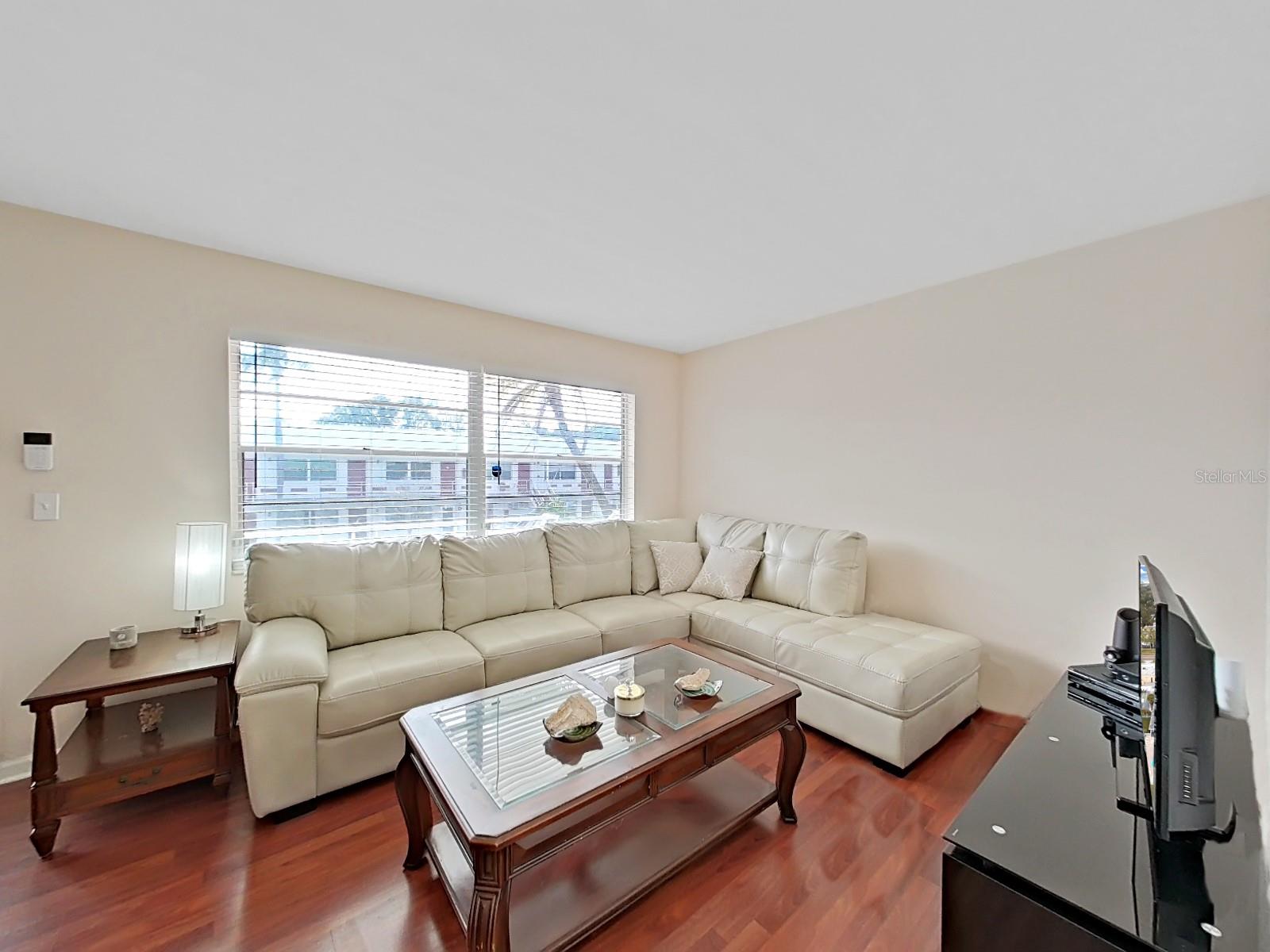 Image 6 of 28 For 1921 58th Avenue N 15