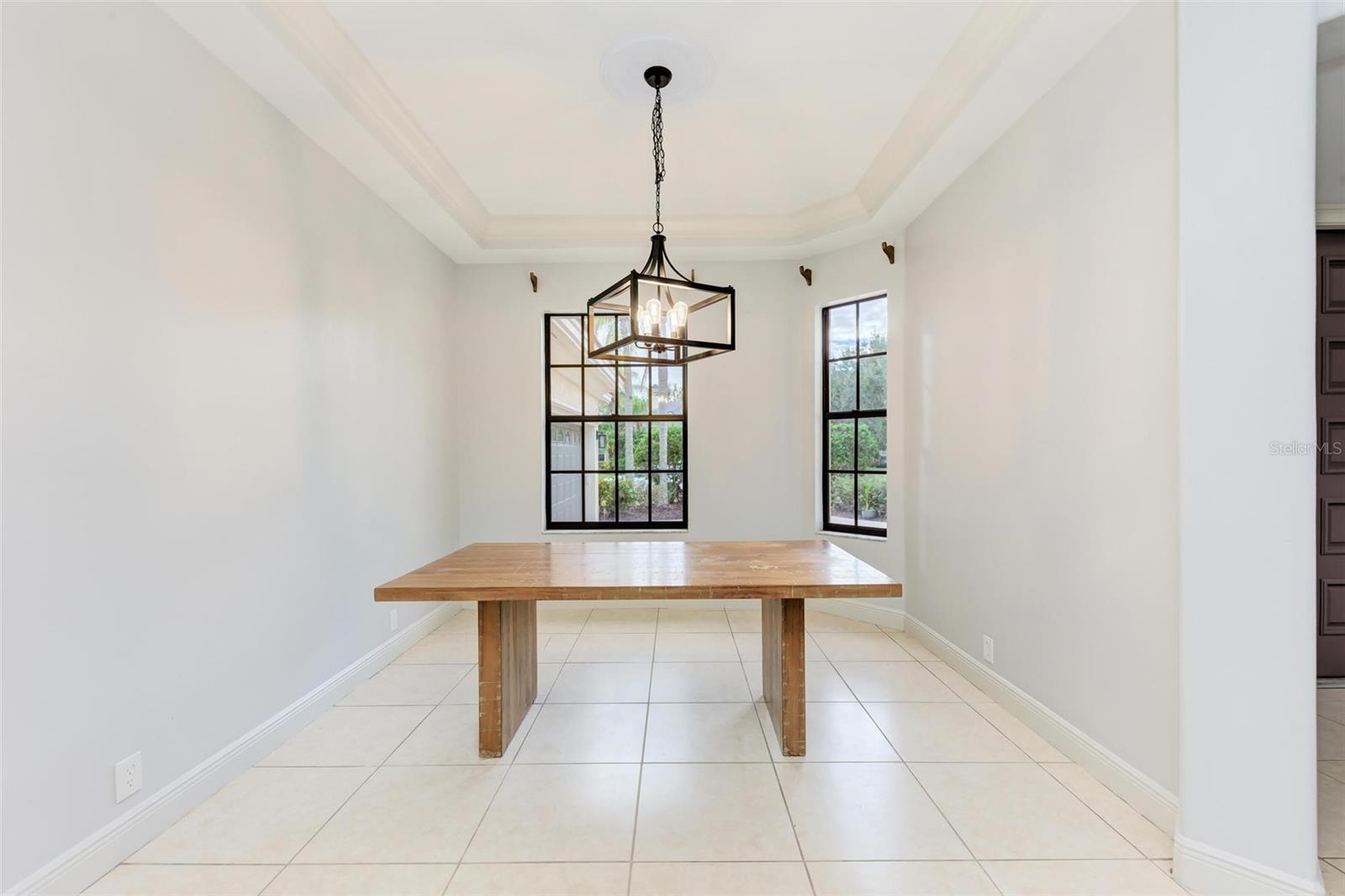 Image 9 of 78 For 7803 Mathern Court