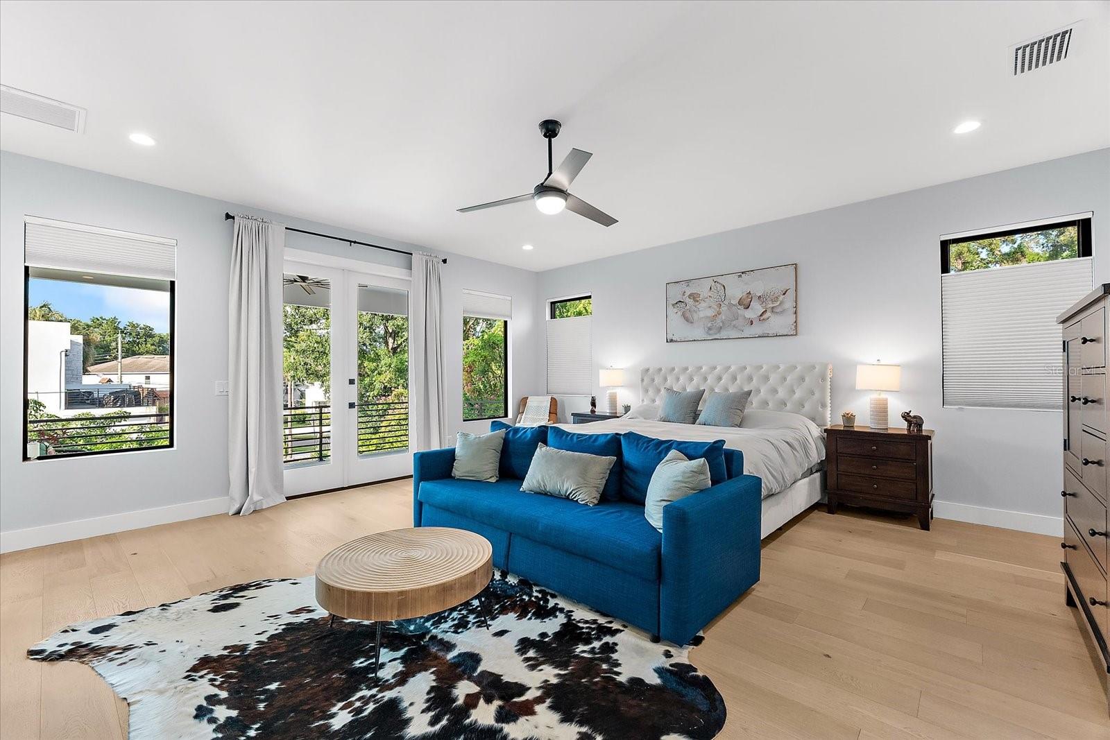 Image 33 of 86 For 2707 Ridgewood Avenue