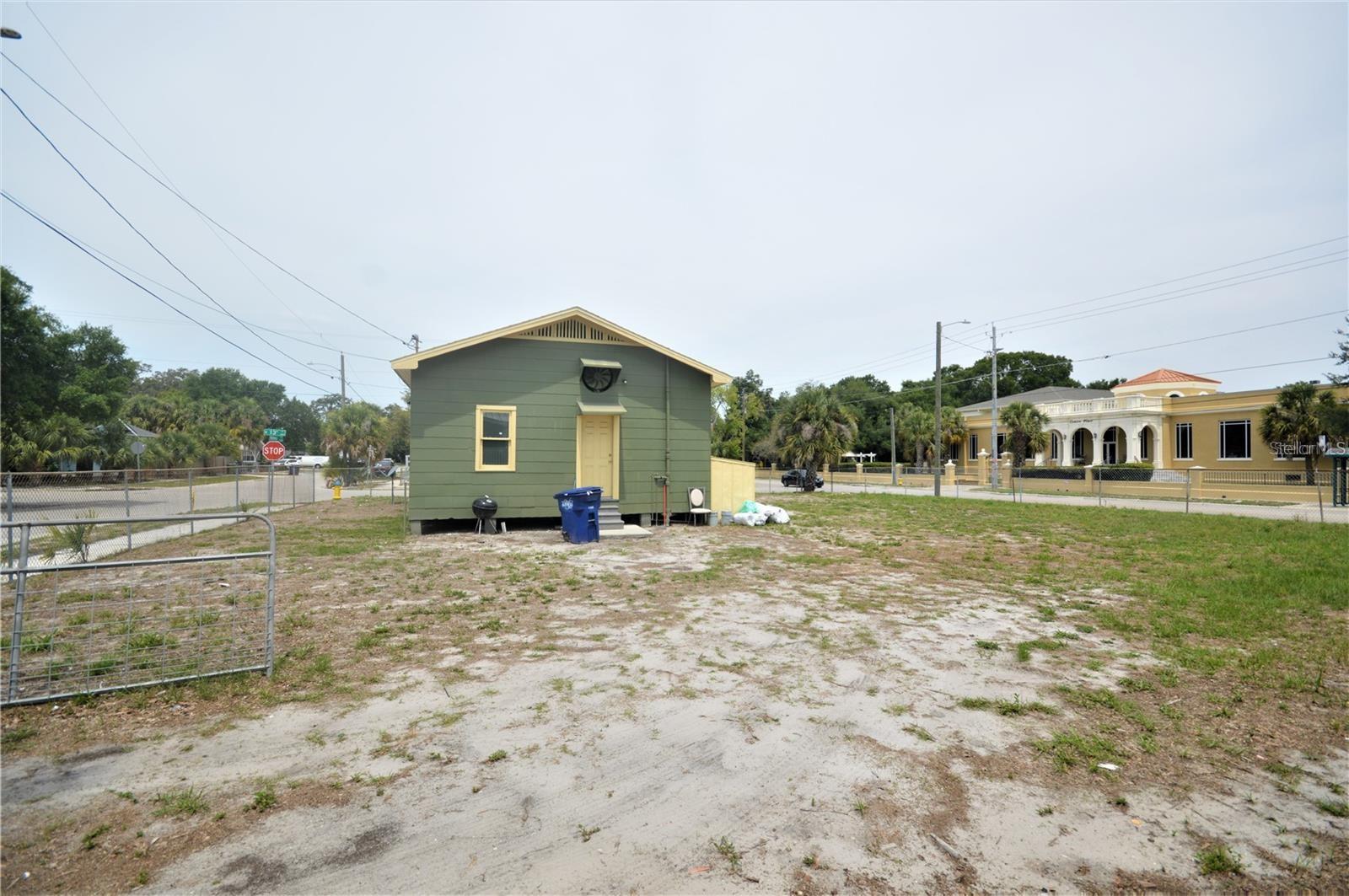 Image 22 of 29 For 3009 13th Street
