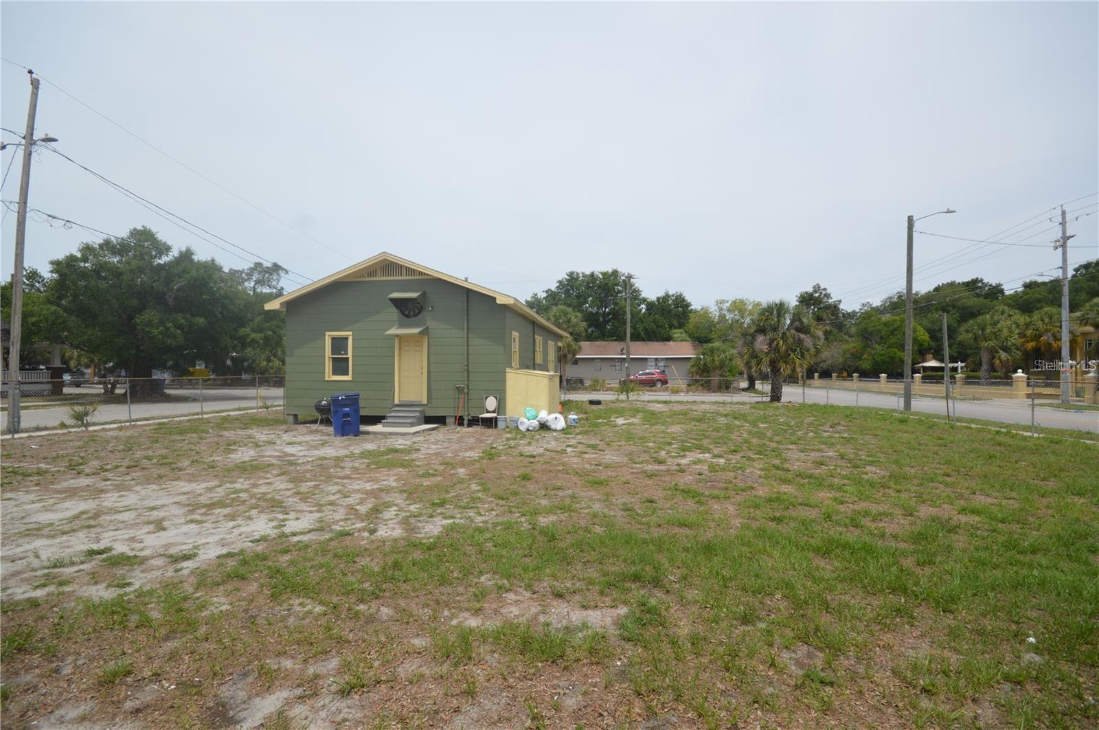 Image 23 of 29 For 3009 13th Street
