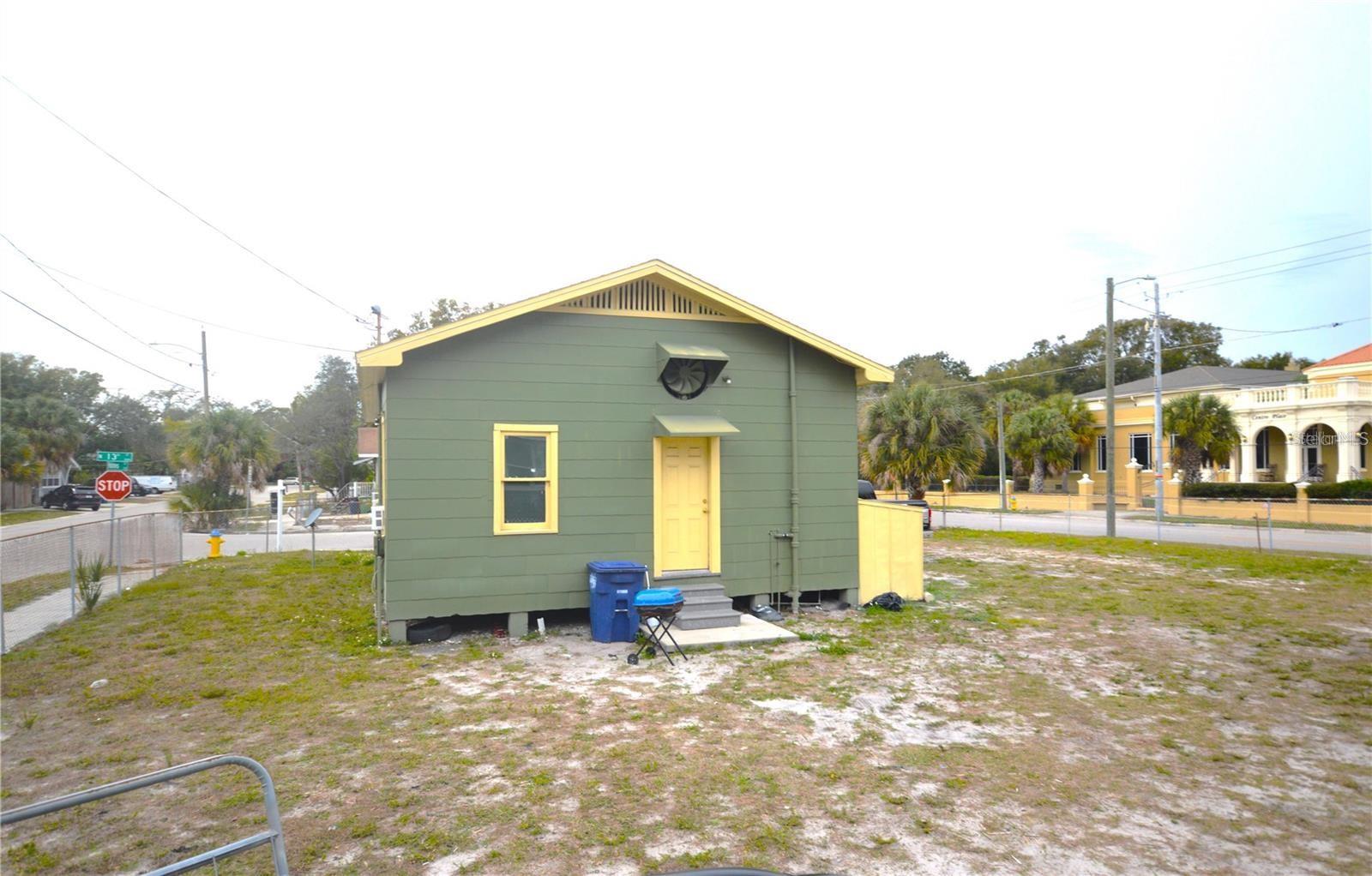 Image 24 of 29 For 3009 13th Street