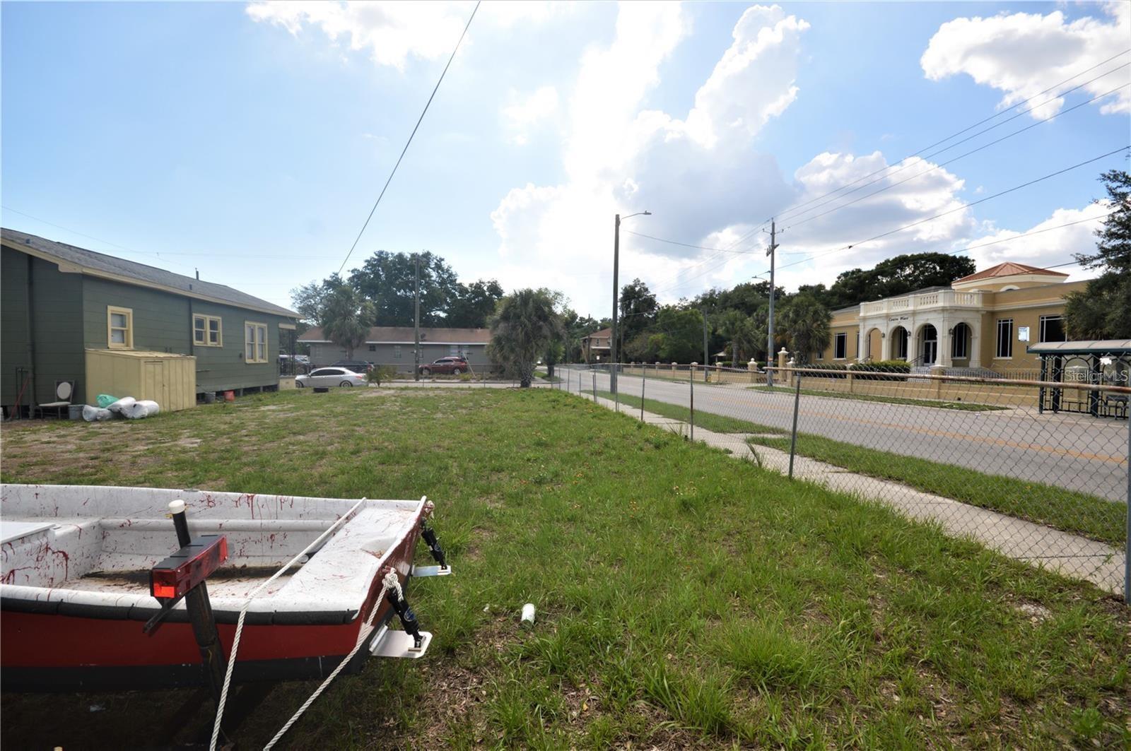 Image 3 of 29 For 3009 13th Street