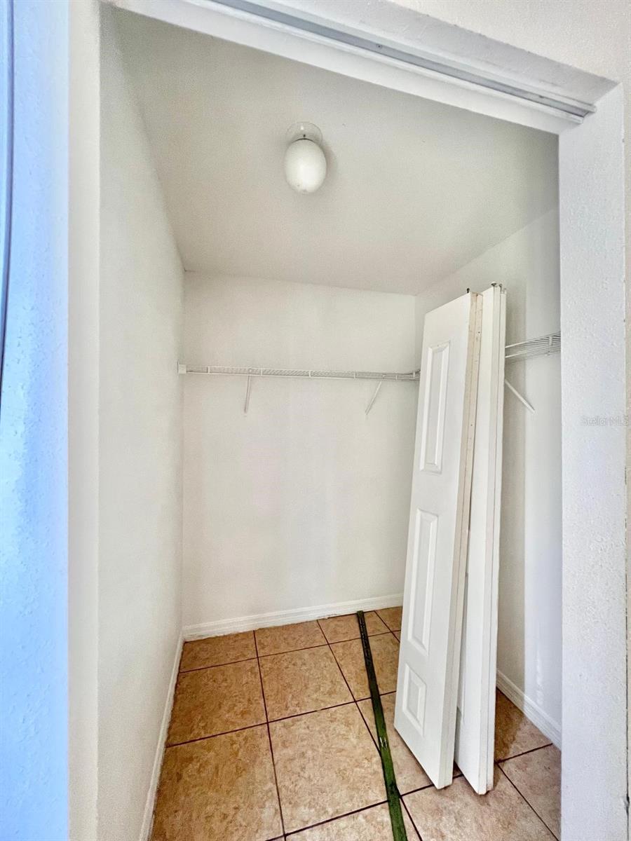 Listing photo id 7 for 9481 Highland Oak Drive 1101