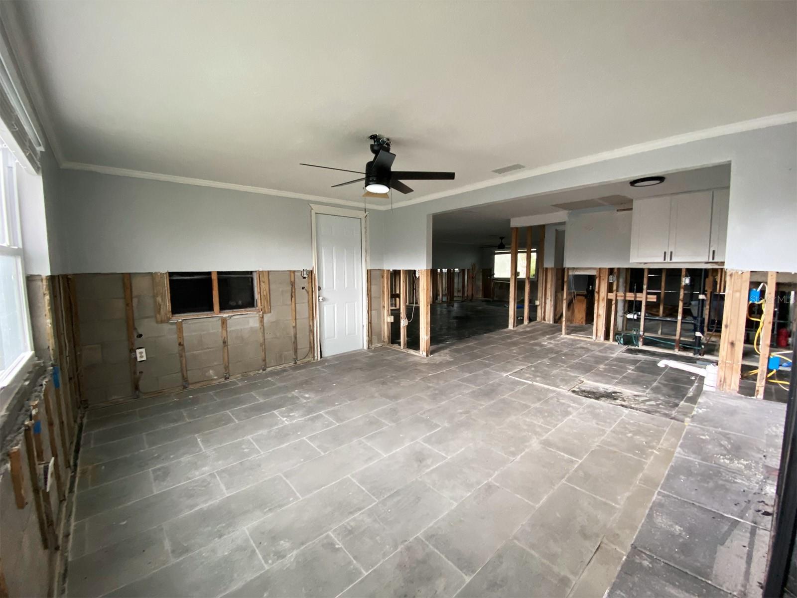 Image 13 of 16 For 13931 King Avenue