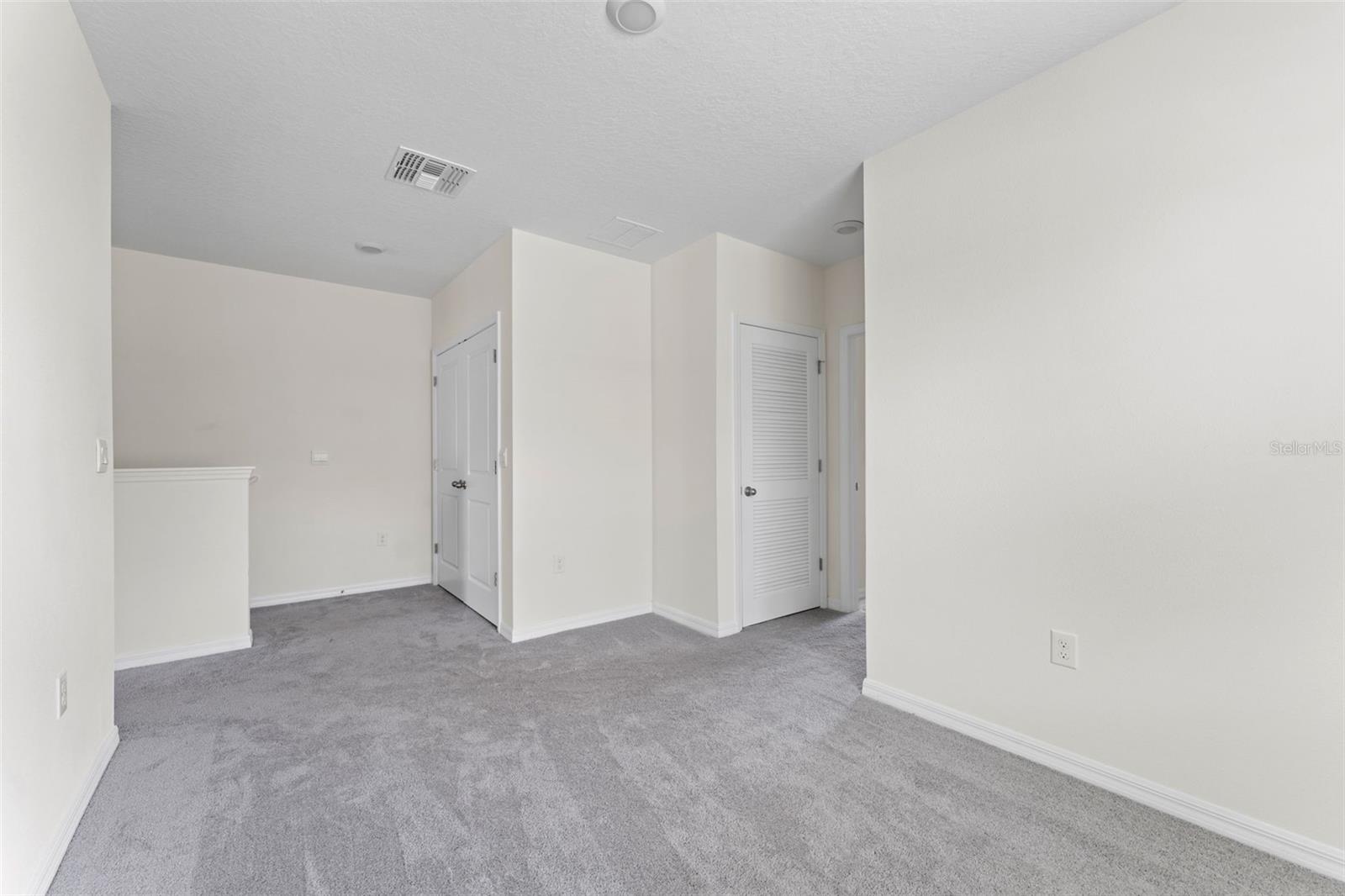 Image 12 of 35 For 11082 Crescent Deer Drive