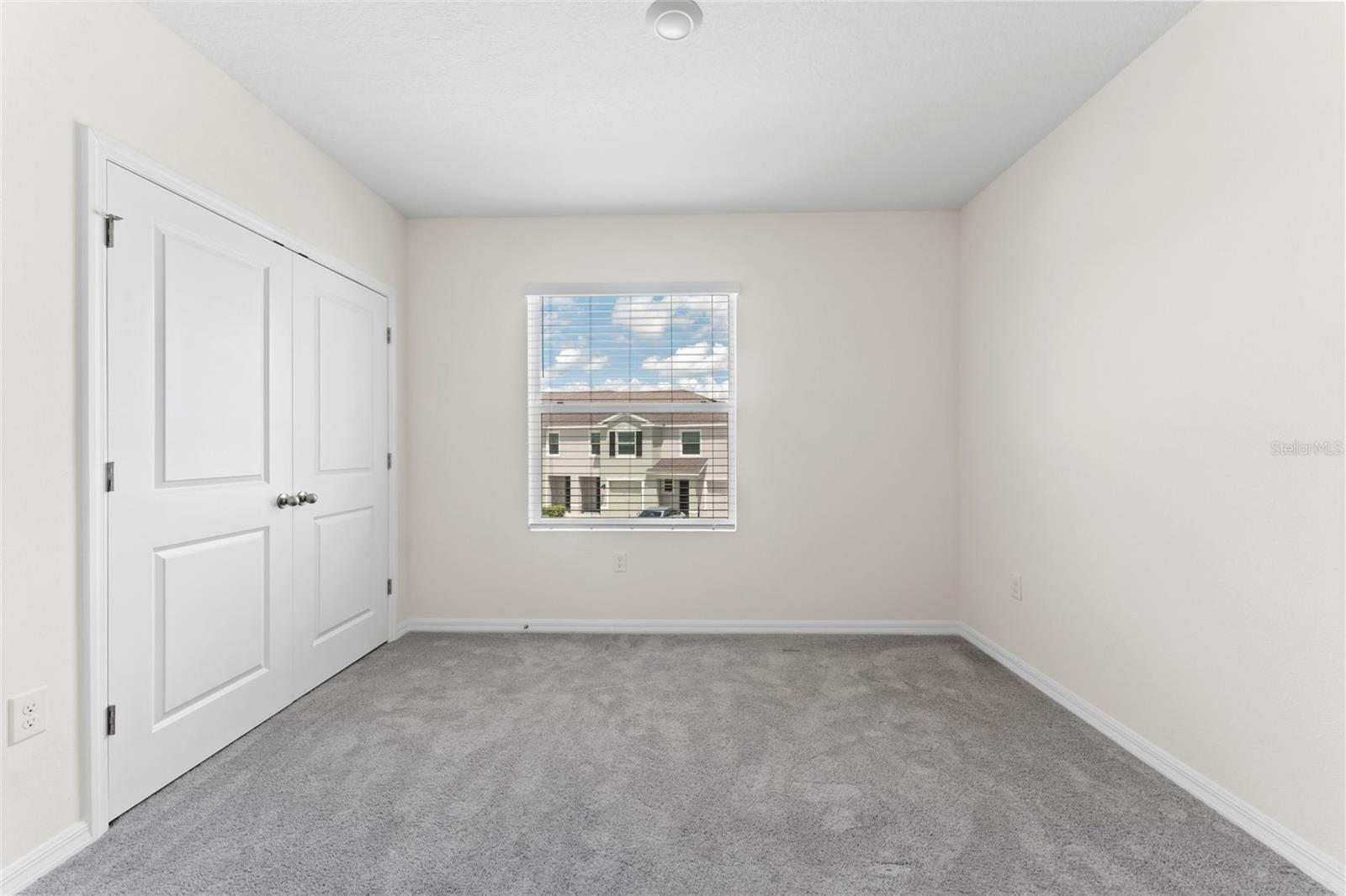 Image 18 of 35 For 11082 Crescent Deer Drive