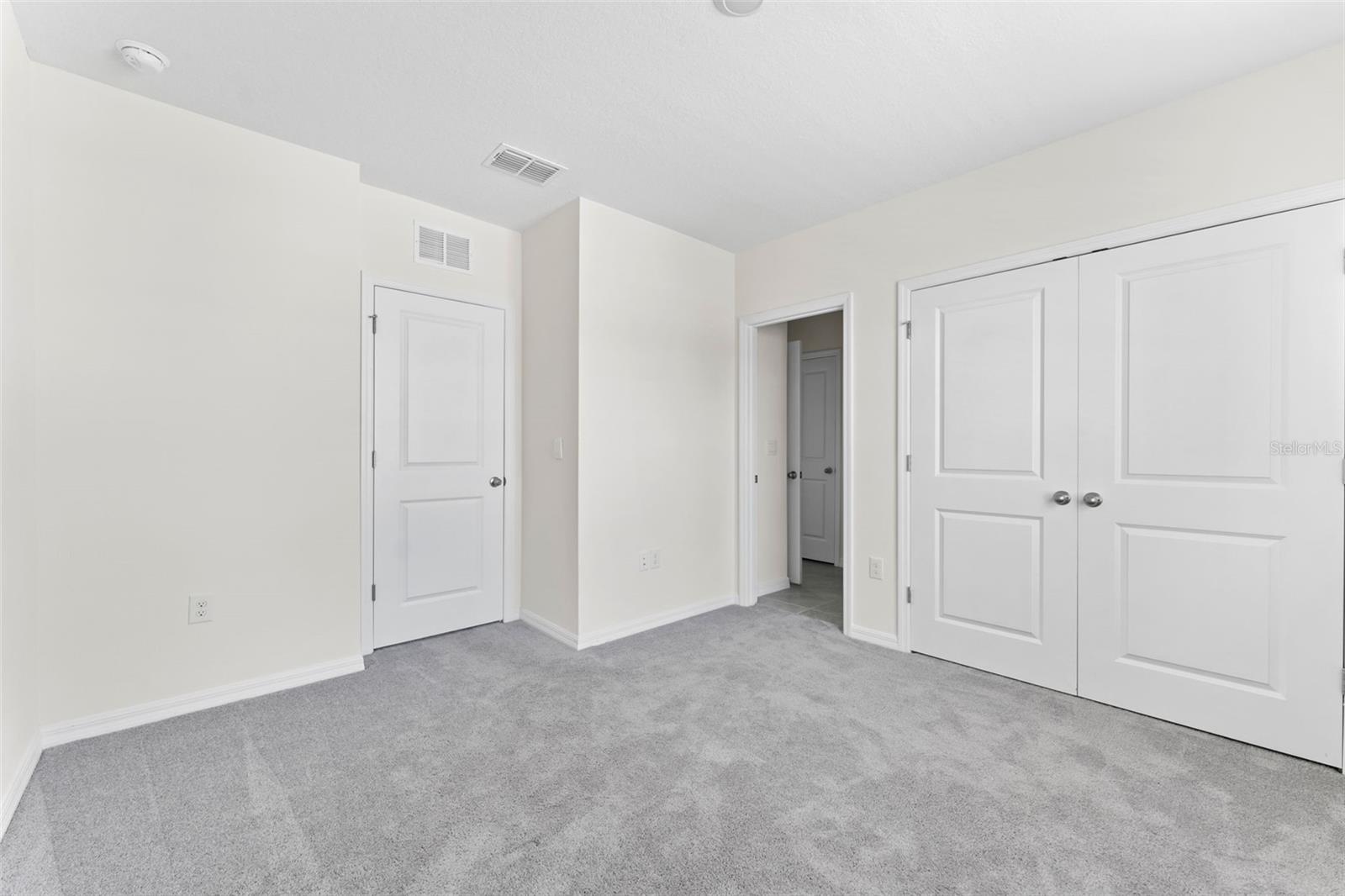 Image 19 of 35 For 11082 Crescent Deer Drive