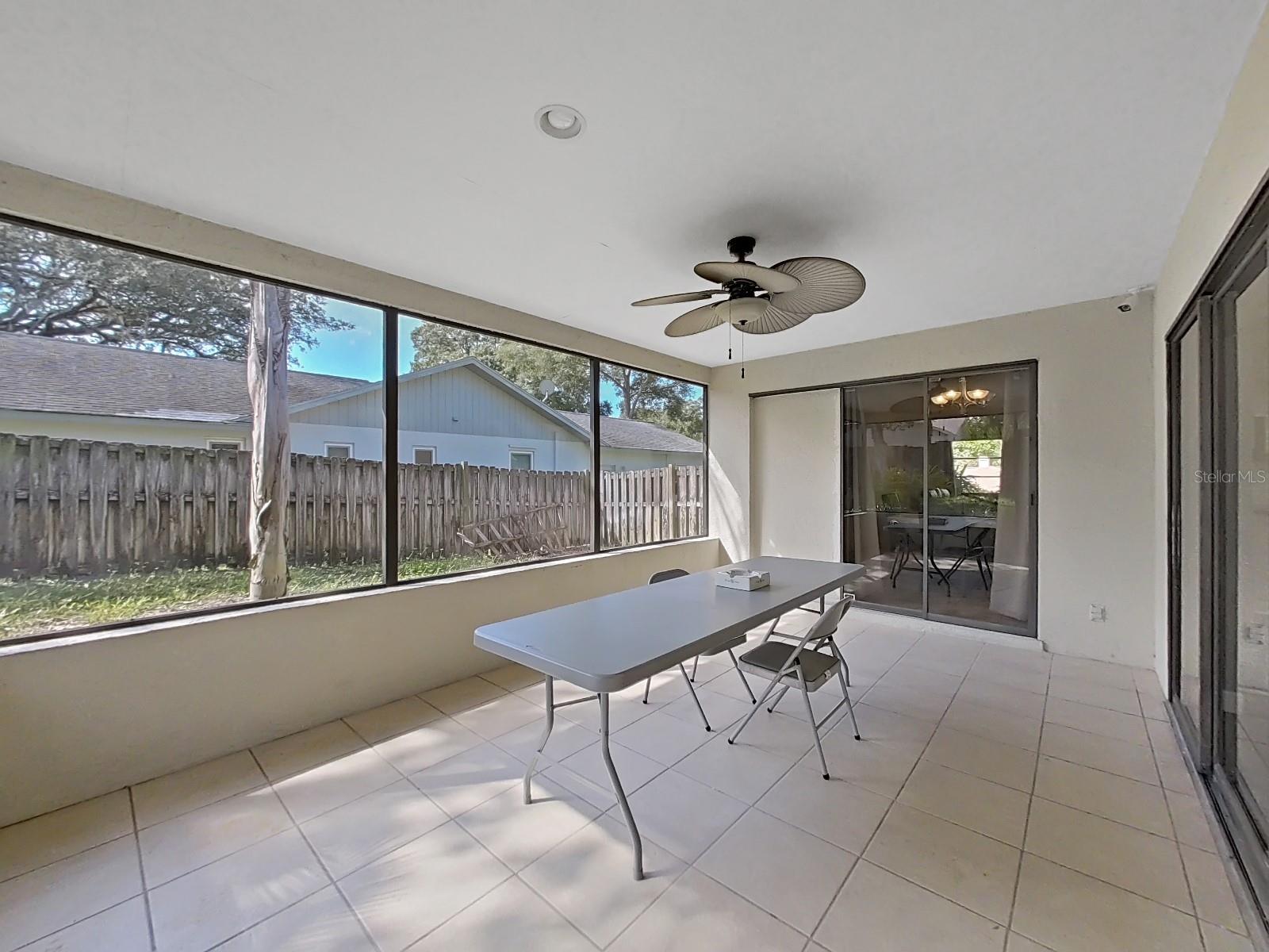 Image 39 of 53 For 852 Village Way