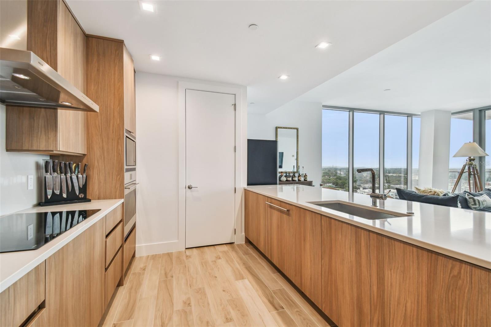 Image 19 of 98 For 5120 Marina Way 15005