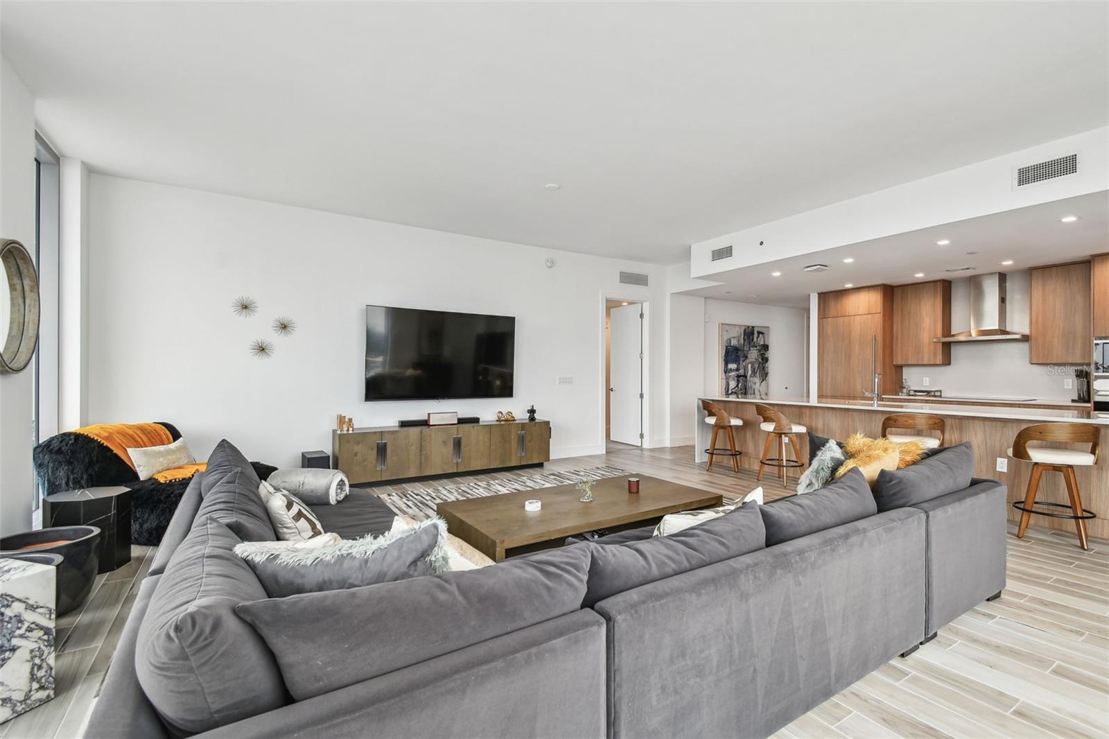 Image 30 of 98 For 5120 Marina Way 15005