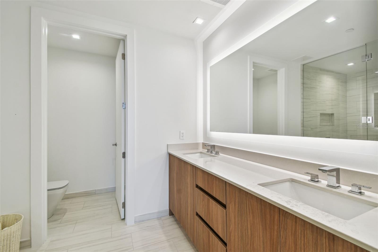 Image 40 of 98 For 5120 Marina Way 15005