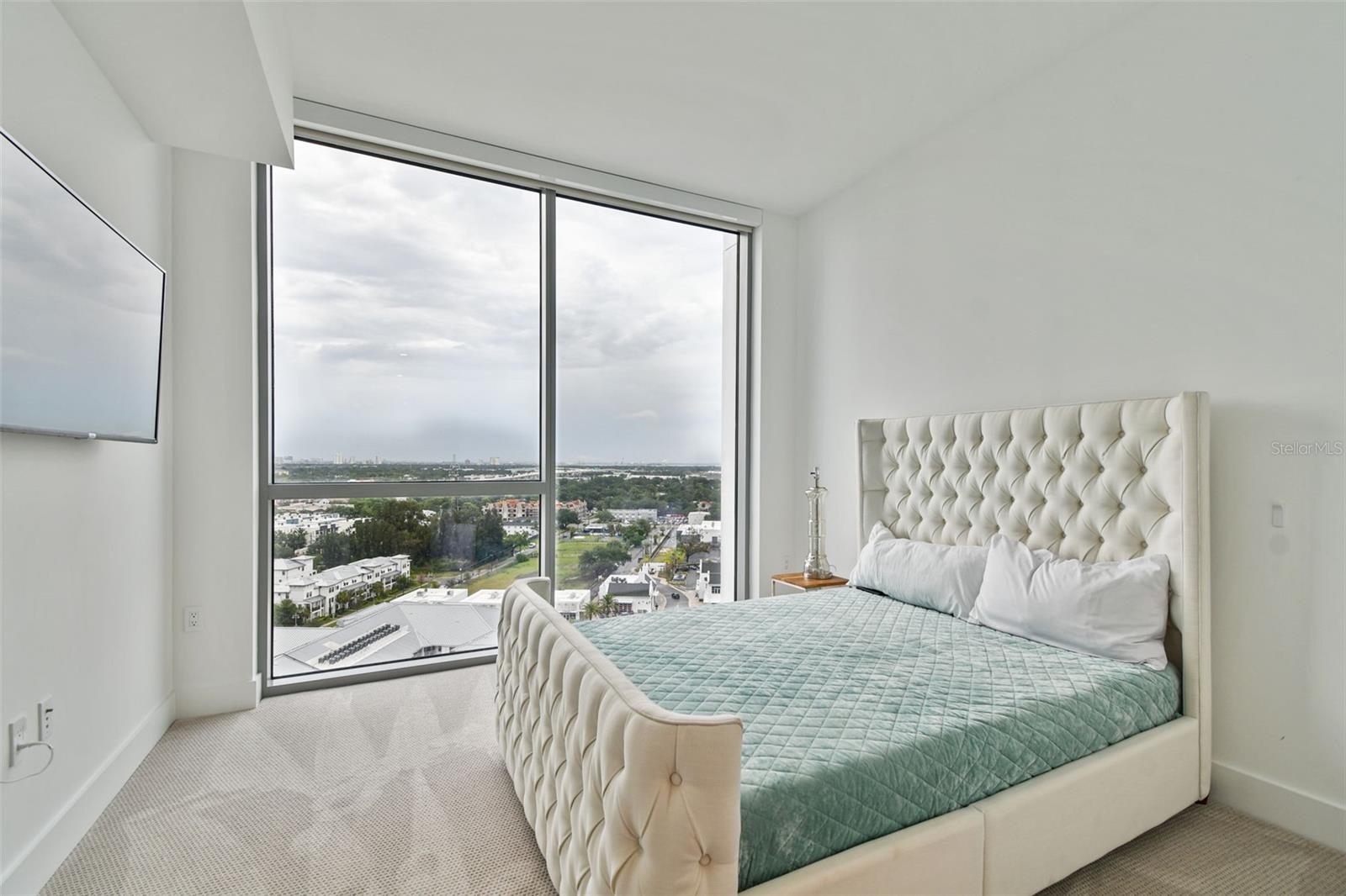 Image 42 of 98 For 5120 Marina Way 15005