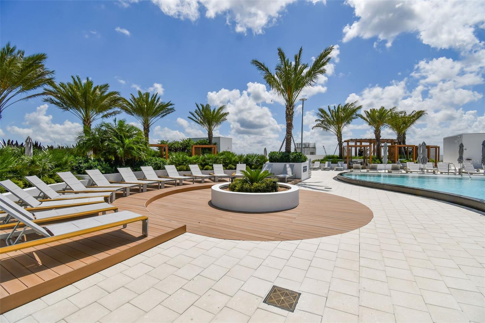 Image 72 of 98 For 5120 Marina Way 15005