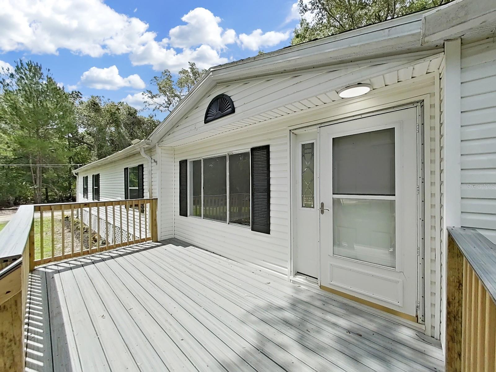Image 4 of 45 For 19494 Phillips Road