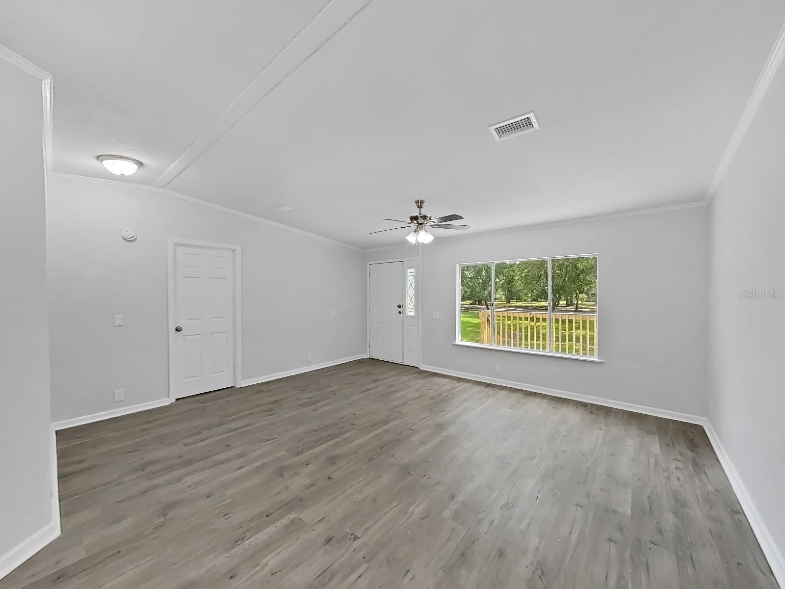 Image 7 of 45 For 19494 Phillips Road
