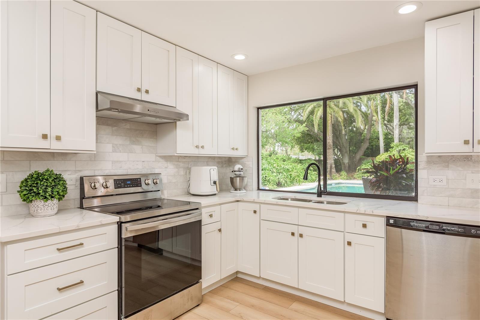 Image 11 of 36 For 4509 Old Orchard Drive