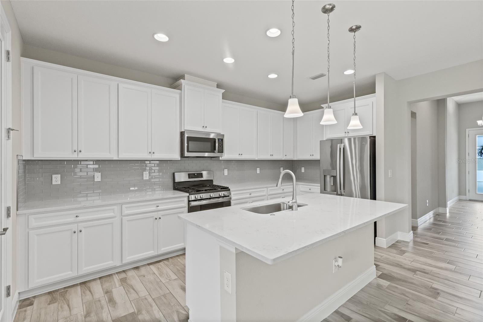 Image 13 of 60 For 5607 Limelight Drive