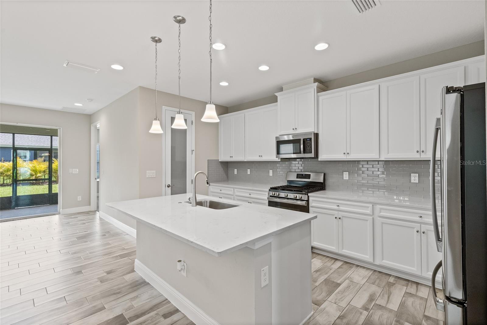 Image 15 of 60 For 5607 Limelight Drive