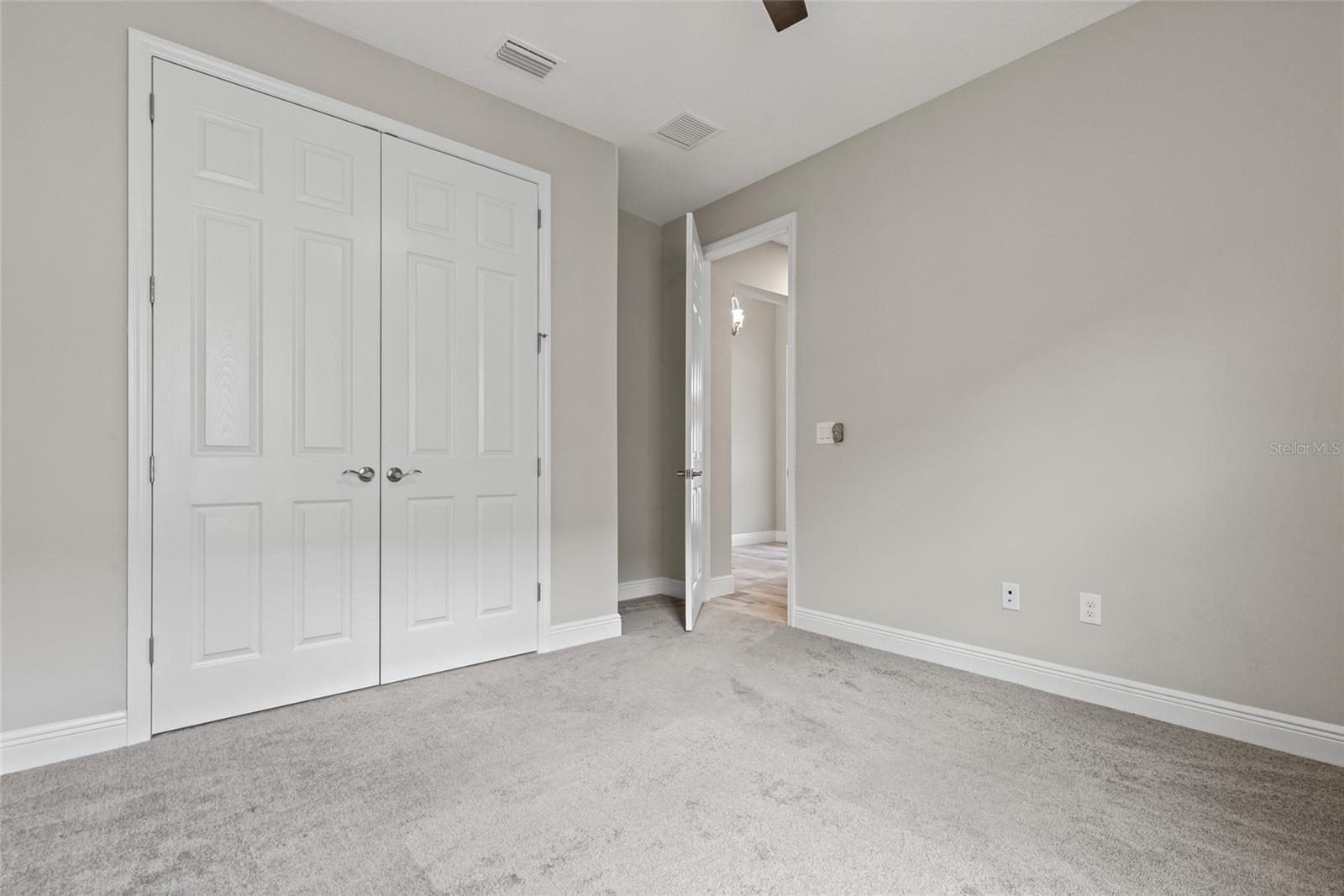 Image 35 of 60 For 5607 Limelight Drive