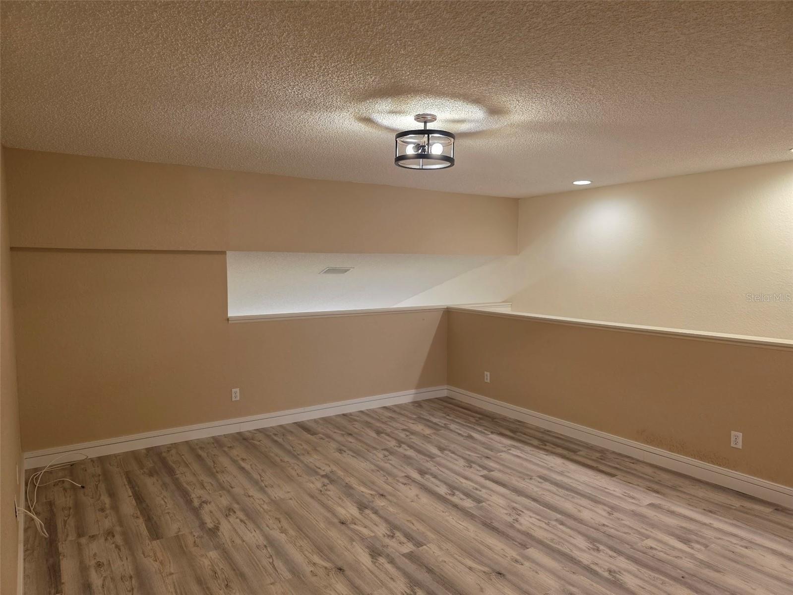 Image 11 of 22 For 1050 Starkey Road 2202
