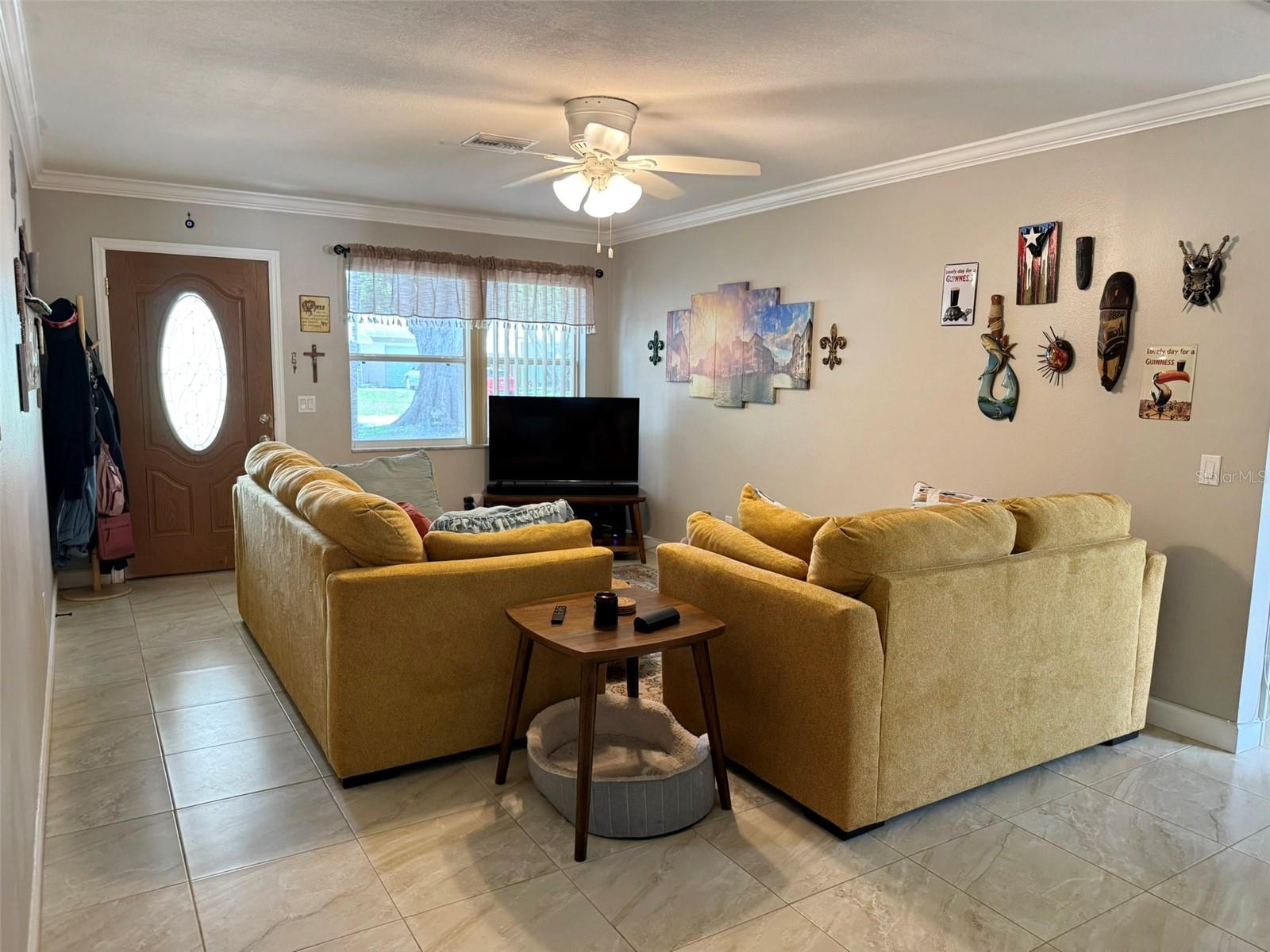 Image 8 of 33 For 4242 7th Avenue N