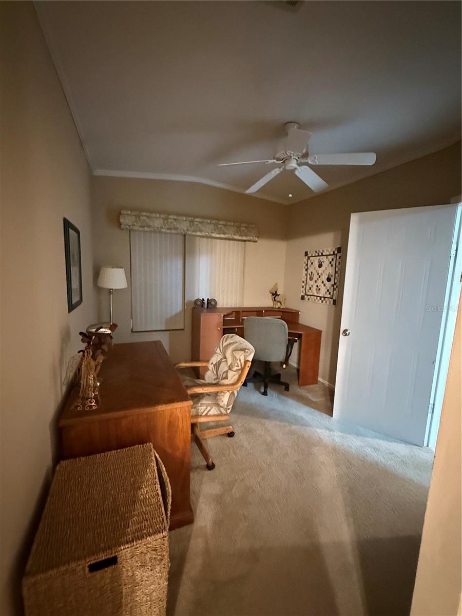 Image 11 of 12 For 2055 Floral Avenue 233