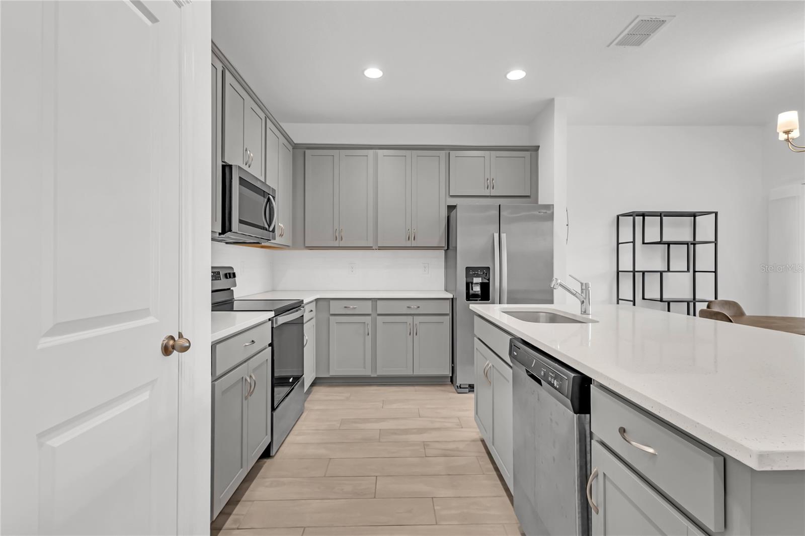 Image 9 of 46 For 2359 White Cedar Way