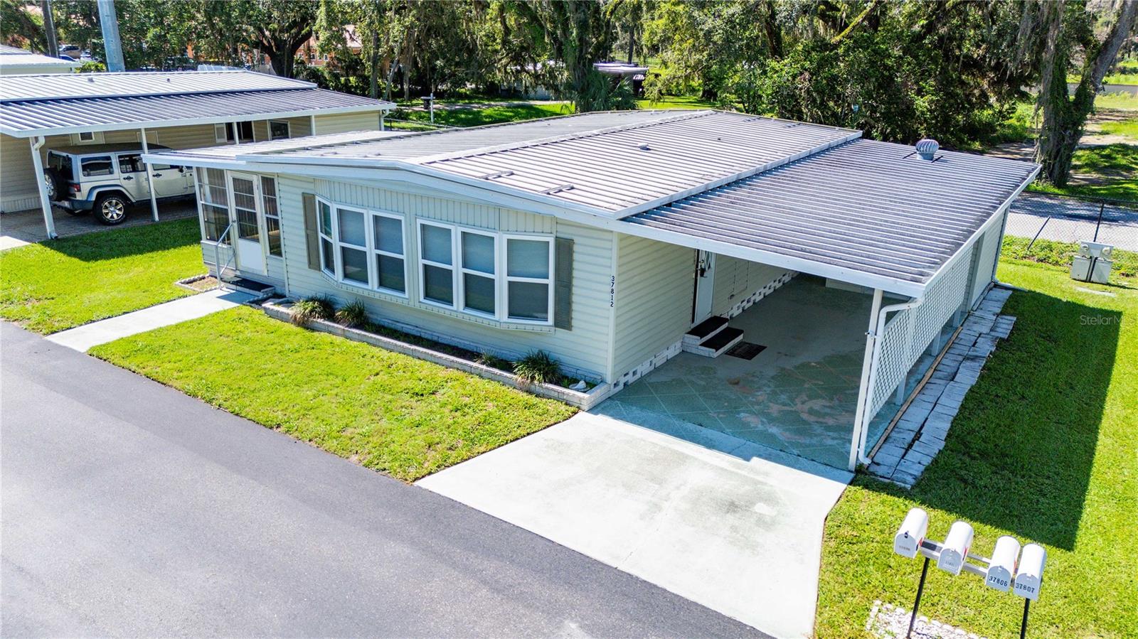 Image 6 of 45 For 37812 Valencia Avenue
