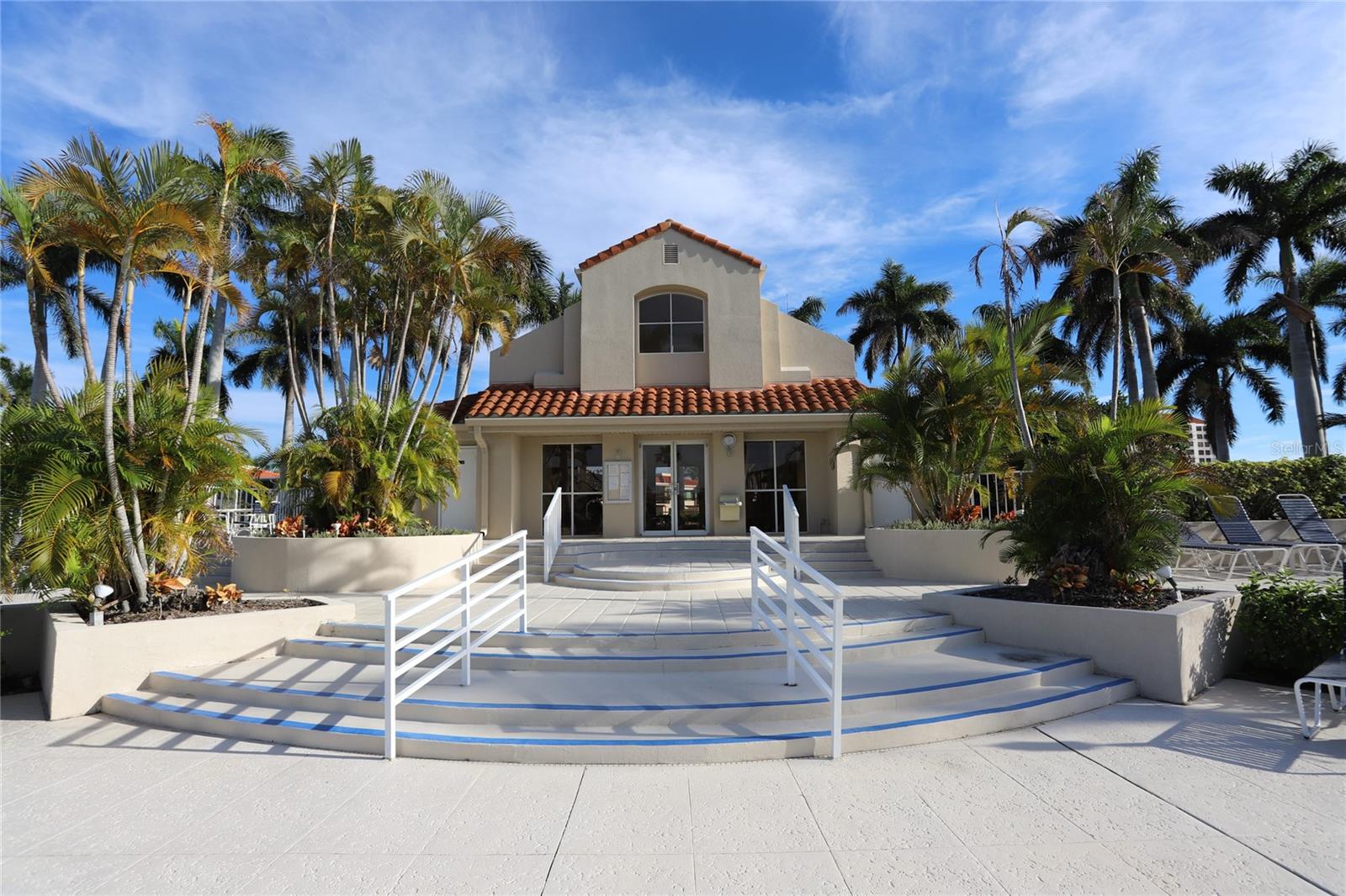 Image 7 of 21 For 6050 Bahia Del Mar Circle 218
