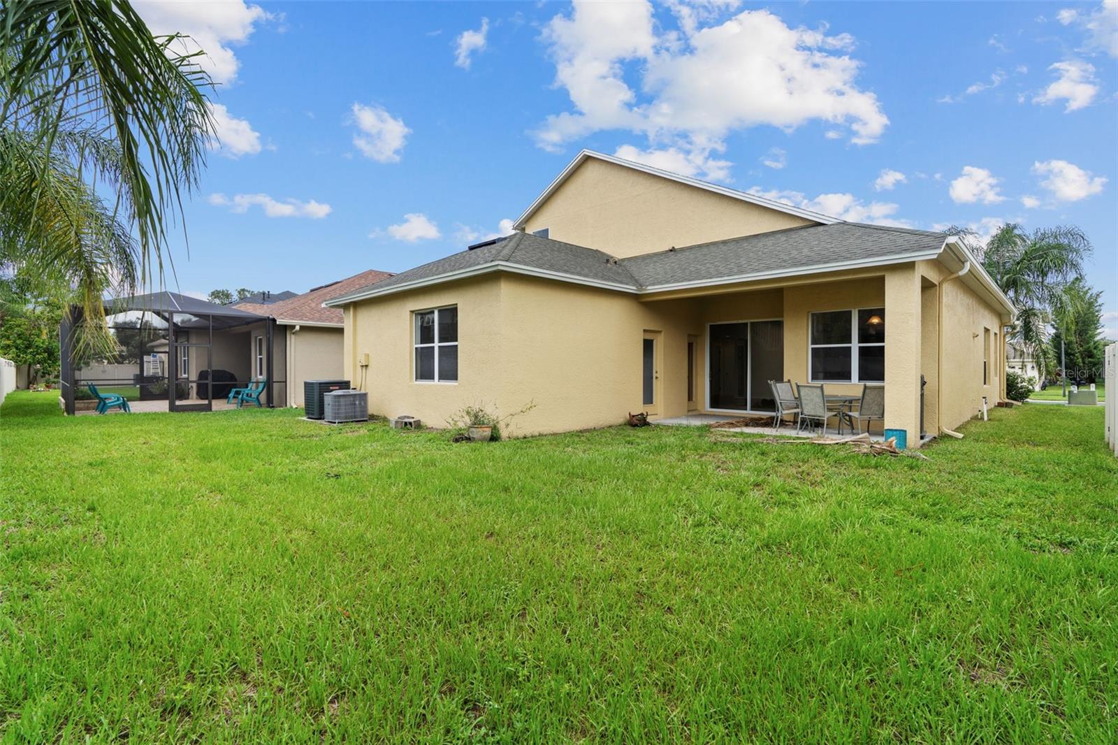 Listing photo id 30 for 3013 Silvermill Loop O