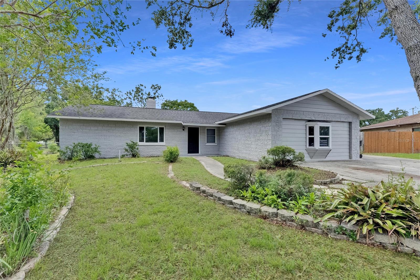 Details for 1237 Oak Valley Dr, SEFFNER, FL 33584