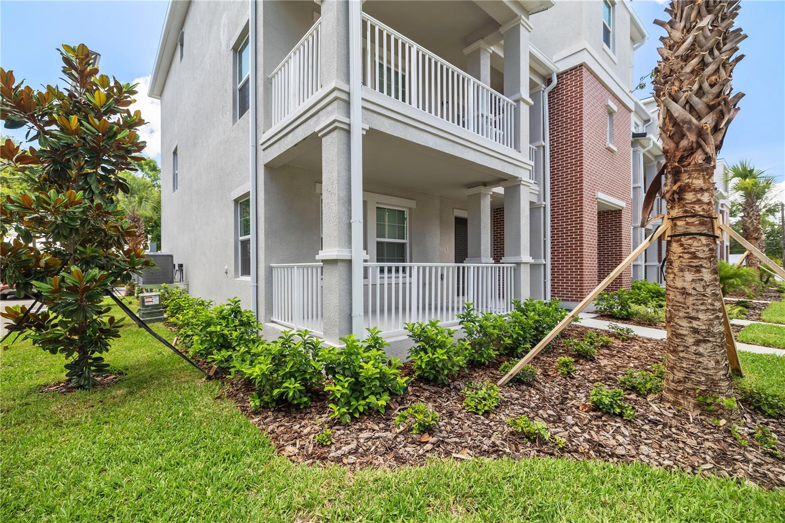 Image 4 of 35 For 4511 Manhattan Avenue 19